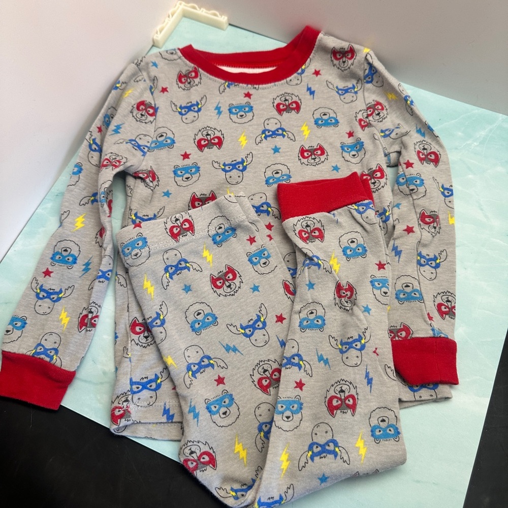Members Mark Pajamas - Gray and Red, 3T, gently loved